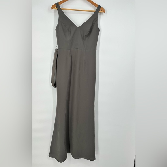 White by Vera Wang Gray Formal Maxi Dresss - Picture 1 of 4